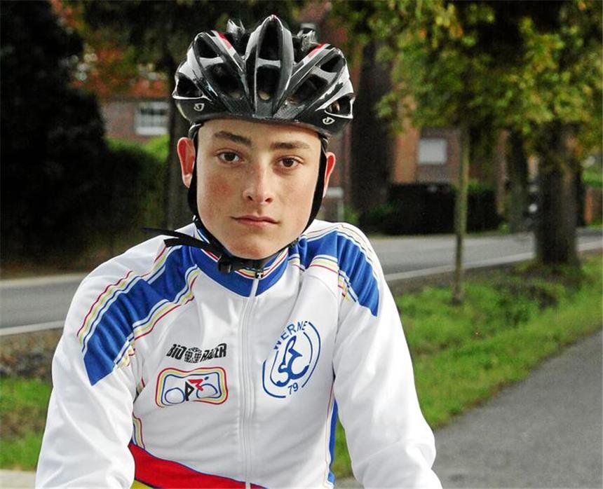 Jan Tschernoster ist für die WM nominiert Jan Tschernoster startet bei der Junioren-WM in Spanien. Am Mittwoch gab der Bund Deutscher Radfahrer die ersehnte Nominierung bekannt.