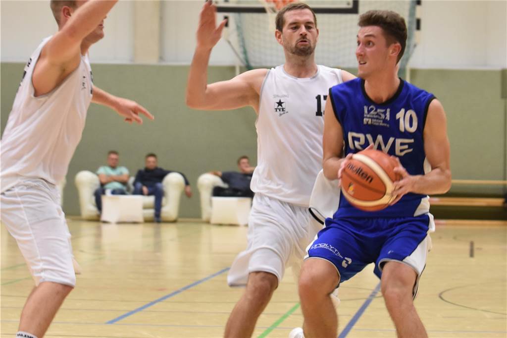 Die LippeBaskets verlängern mit den „Millenium Boys“ Janne Bromisch begeisterte bereits in seiner ersten Saison bei den LippeBaskets.
