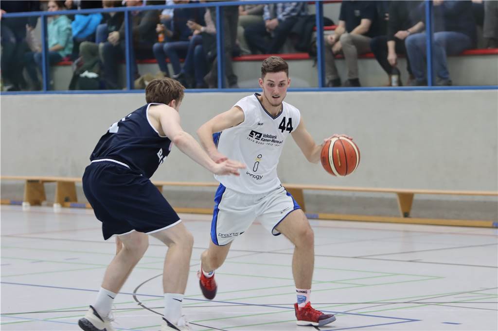 Wechselt der Leader in die 1. Regionalliga? Janne Bromisch liegt ein Angebot vor Janne Bromisch sehnt sich nach Meisterschaftsspielen.