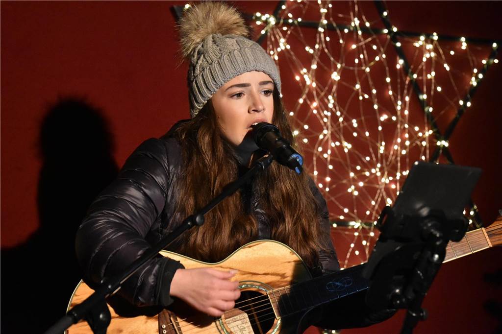 Jeden Abend Programm im weihnachtlichen Biergarten: Ab zur Tante heißt die Veranstaltungsreihe in Dortmund bei Tante Amanda in Westerfilde.