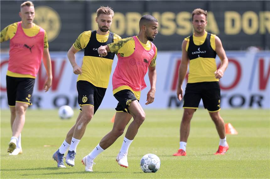 Toljans Transfer nach Italien noch offen - Kagawa und Schürrle halten sich individuell fit Jeremy Toljan soll das Interesse des italienischen Erstligisten Sassuolo Calcio geweckt haben.