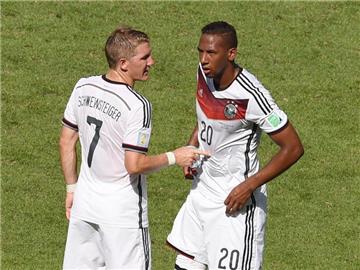 Jérôme Boateng und Bastian Schweinsteiger gehören zu den Führungsspielern in der Nationalmannschaft. Foto: Marcus Brandt