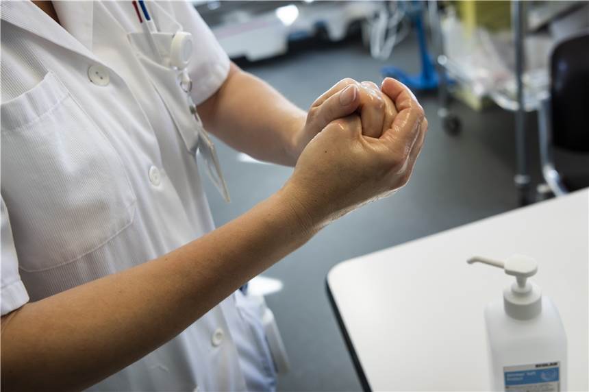 Erster Coronavirus-Fall im Kreis Coesfeld - Mann aus Senden infiziert Jetzt gibt es auch im Kreis Coesfeld den ersten Coronavirus-Fall. Deshalb hat die Handhygiene eine ganz besondere Bedeutung.