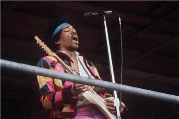 Jimi Hendrix beim Festival „Love and Peace“ auf der Ostseeinsel Fehmarn. Foto: Dieter Klar