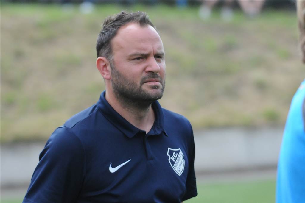 Westfalenpokal: Frohlindes Trainer hat nicht sein Traum-Los bekommen Jimmy Thimm, Trainer des FC Frohlinde.