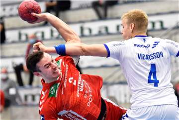 Jo Gerrit Genz und der ASV Hamm Westfalen haben am Mittwochabend einen schweren Stand beim VfL Gummersbach.