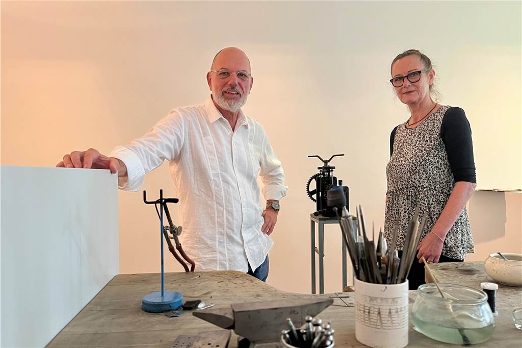 Joachim Köllner und Iris Pape waren mit ihrer Goldschmiede die ersten Mieter in der Berswordthalle an der Kleppingstraße in Dortmund. Jetzt geben sie ihr Geschäft auf.
