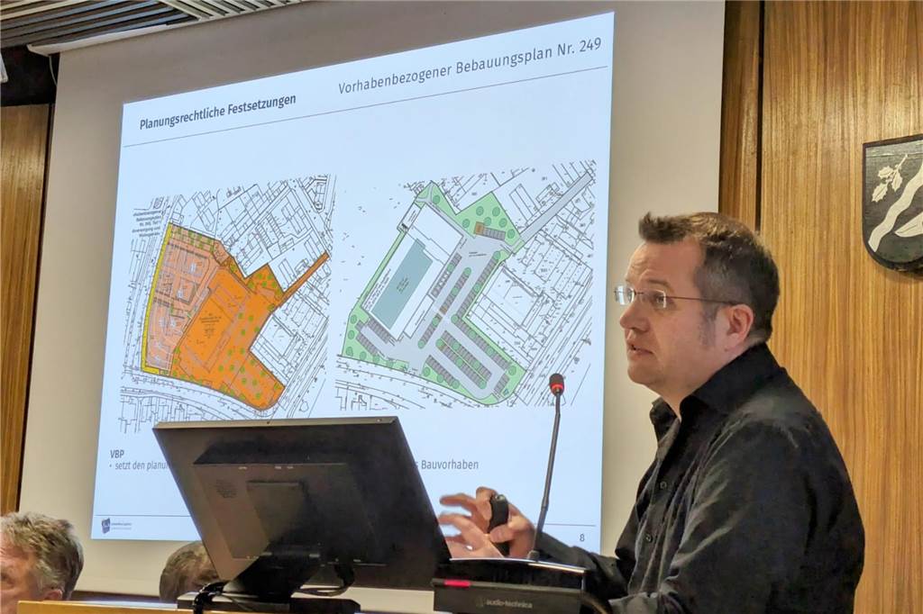 Supermarkt und Mehrfamilienhäuser: Baugebiet nimmt wichtige Hürde Joachim Sterl