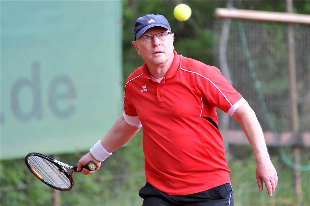 Tag X: Nicht alle Tennisvereine sind dafür gewappnet Jochen Goretzky, Tennisabteilungsleiter beim TB Rauxel.