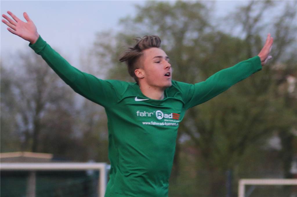 Joel Grodowski schoss mehr Tore als Lewandowski: „Wird er nicht knacken“ Joel Grodowski hatte im Trikot des PSV Bork eine Menge zu bejubeln.