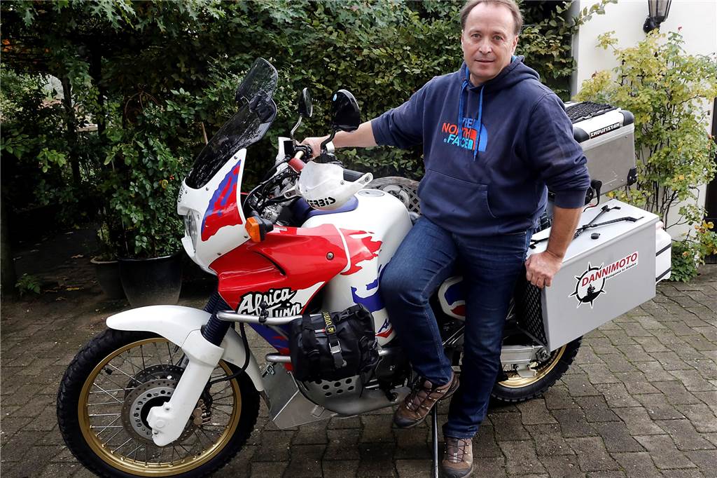50.000 Kilometer bis Alaska: Jörg Danowski (51) geht ein Jahr mit Motorrad auf Weltreise Jörg Danowskli geht mit der Reise-Enduro auf große Tour.
