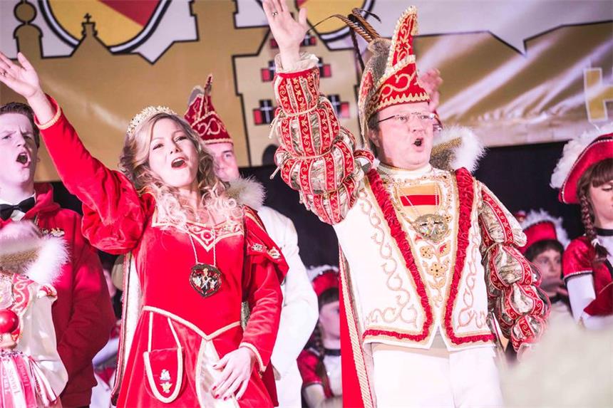 Jörg I. ist Wernes Prinz im Karneval. Ihm zur Seite steht seine Frau und Prinzessin Sarah I.