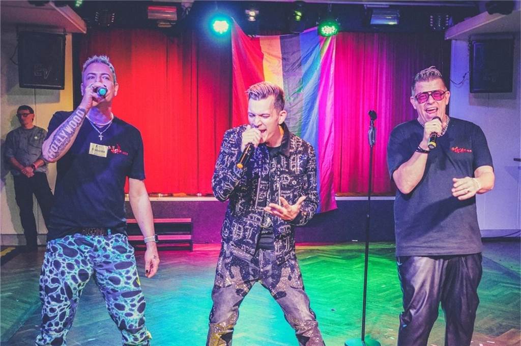 Jörg und Karsten Schlösser feierten im Tanzpalast Mythos eine Warm-up-Party zur 23. Aids-Gala. 