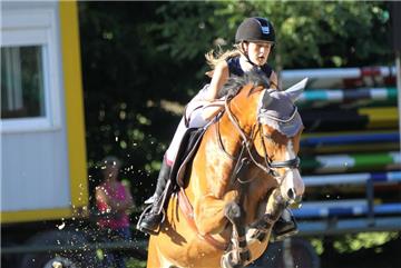 Johanna Schulze Thier, hier mit Corloona, hat beim Bundeschampionat überzeugt.
