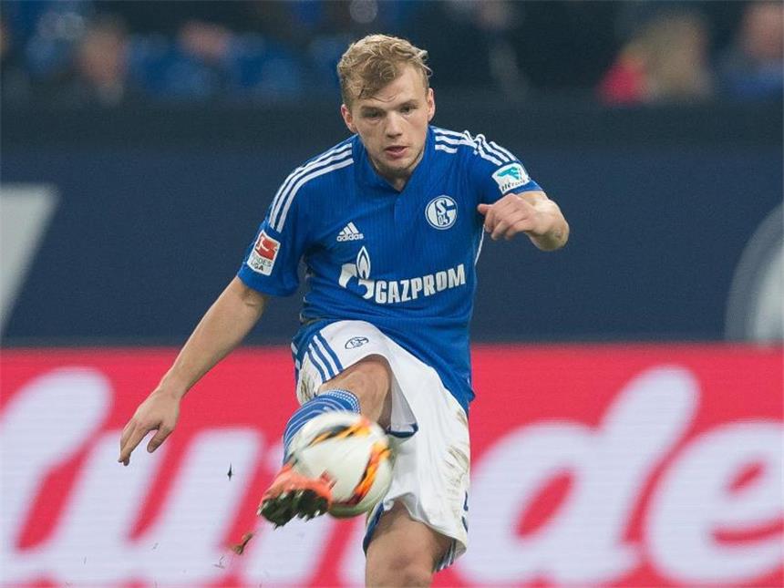 Di Santo floppt - Geis bangt um Olympia-Ticket Johannes Geis muss mit der Bank vorlieb nehmen.