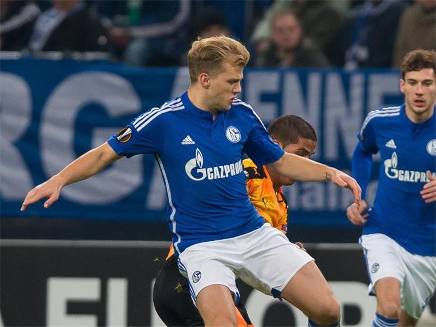 Schalkes Geis hofft auf EM-Teilnahme Johannes Geis spricht bei einem Sieg gegen Hoffenheim von einer "akzeptablen Hinrunde".
