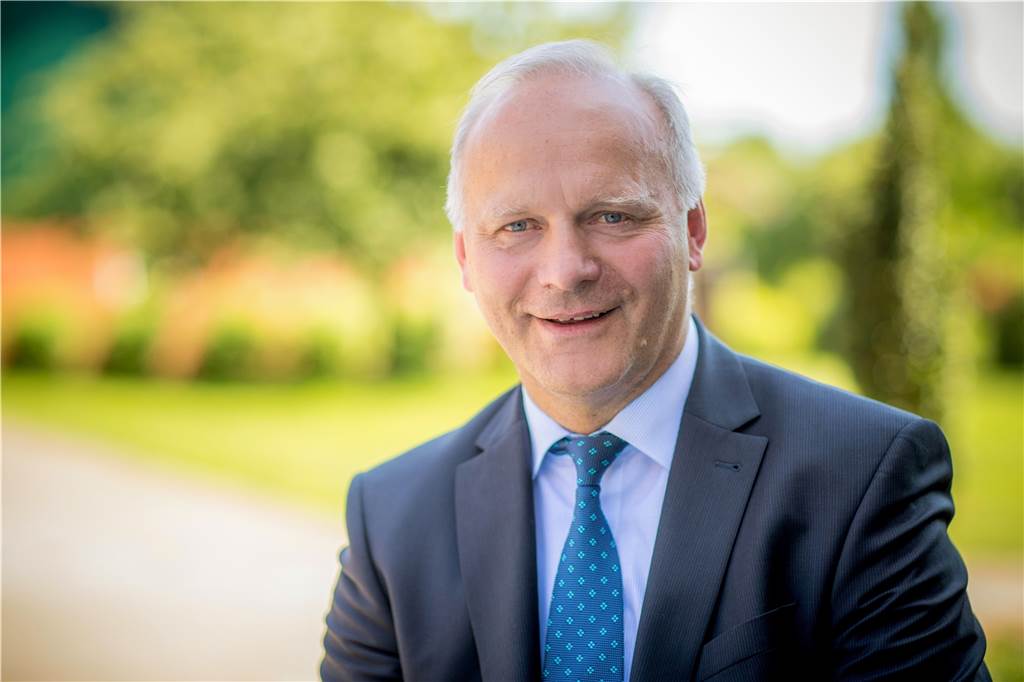 Bundes- und Landtag: So viel Geld verdienen lokale Abgeordnete nebenbei Johannes Röring aus Vreden sitzt für die CDU im Bundestag.