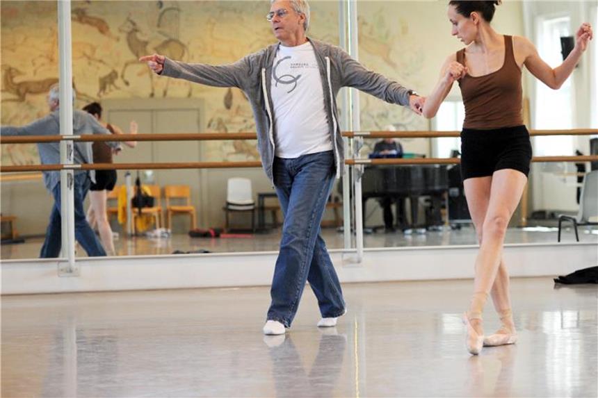 John Neumeier über den Choreografen Marius Petipa John Neumeier 2013 bei einer Probe im Ballettzentrum. Foto: Angelika Warmuth