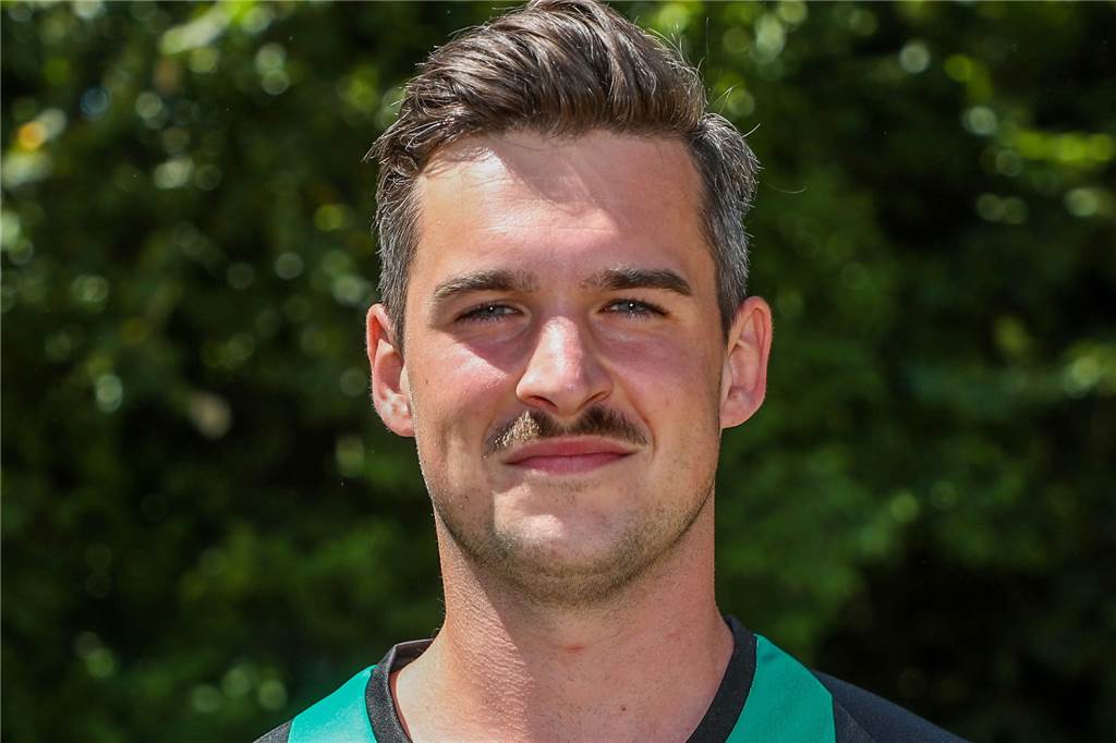 Dortmunder Löwen verlieren ihren Kapitän und sechs weitere Spieler – Trio geht nach Körne Jonas Keimer, hier noch im Trikot des VfL Kemminghausen, hängt die Schuhe vorerst an den Nagel.