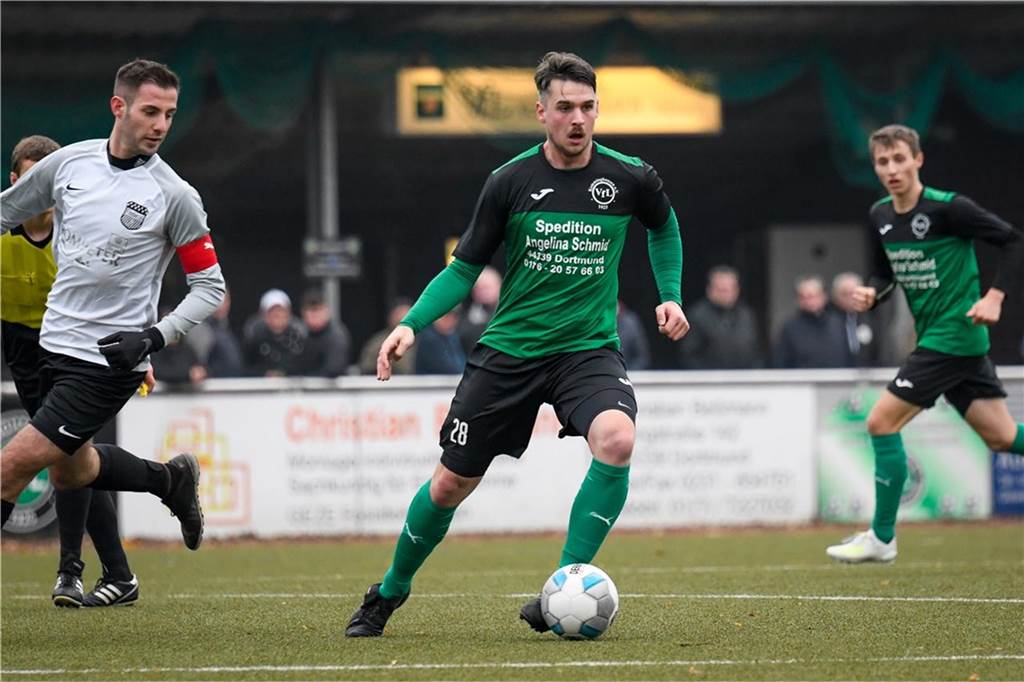 Dortmunder Löwen holen bekannten Spielertrainer aus der Bezirksliga Jonas Keimer ist momentan noch Spielertrainer beim Bezirksligisten VfL Kemminghausen. In der kommenden Saison dribbelt er für die Brackeler Löwen auf.