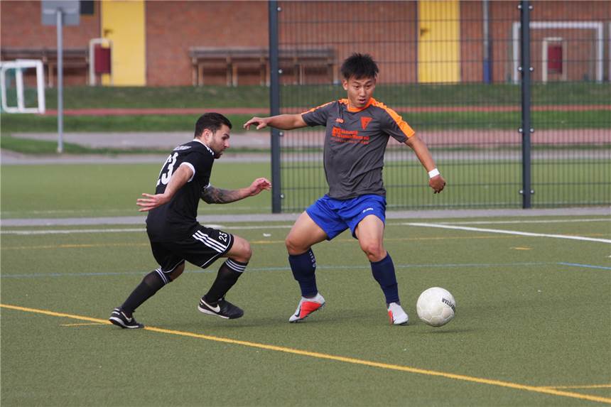 Werner SC ein letztes Mal mit Oh Joo Seung Oh (r.) spielt am Sonntag ein letztes Mal für den Werner SC. Dann geht es nach Südkorea, wo er seinen Wehrdienst leisten muss.