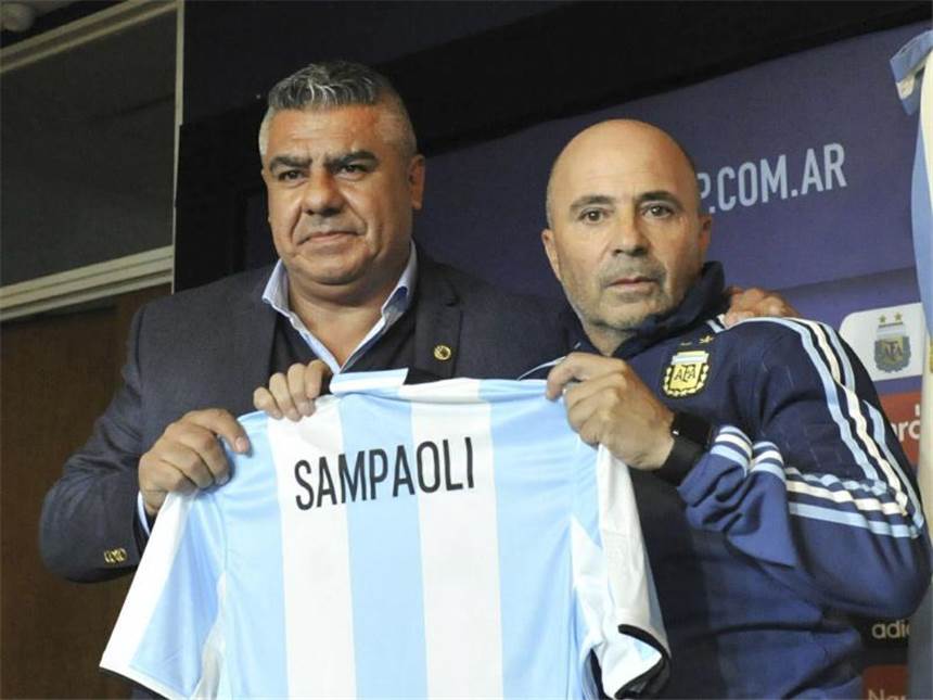 Sampaoli neuer Nationaltrainer Argentiniens Jorge Sampaoli (r) ist Argentiniens neuer Nationaltrainer. Foto: Alejandro Santa Cruz