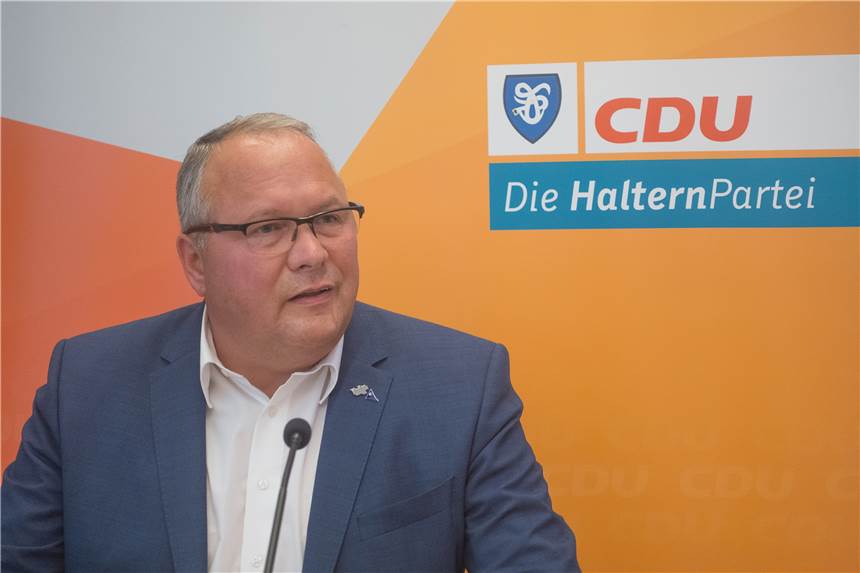 CDU nominiert Hovenjürgen als Kandidaten für die NRW-Landtagswahl 2022 Josef Hovenjürgen (CDU) wurde zum Kandidaten für die Landtagswahl im Mai 2022 nominiert.