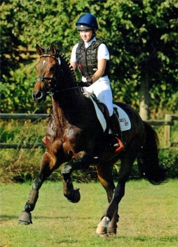 Josephine Schulze-Bisping wurde Zweite im Bundesfinale mit Abke’s Boy.