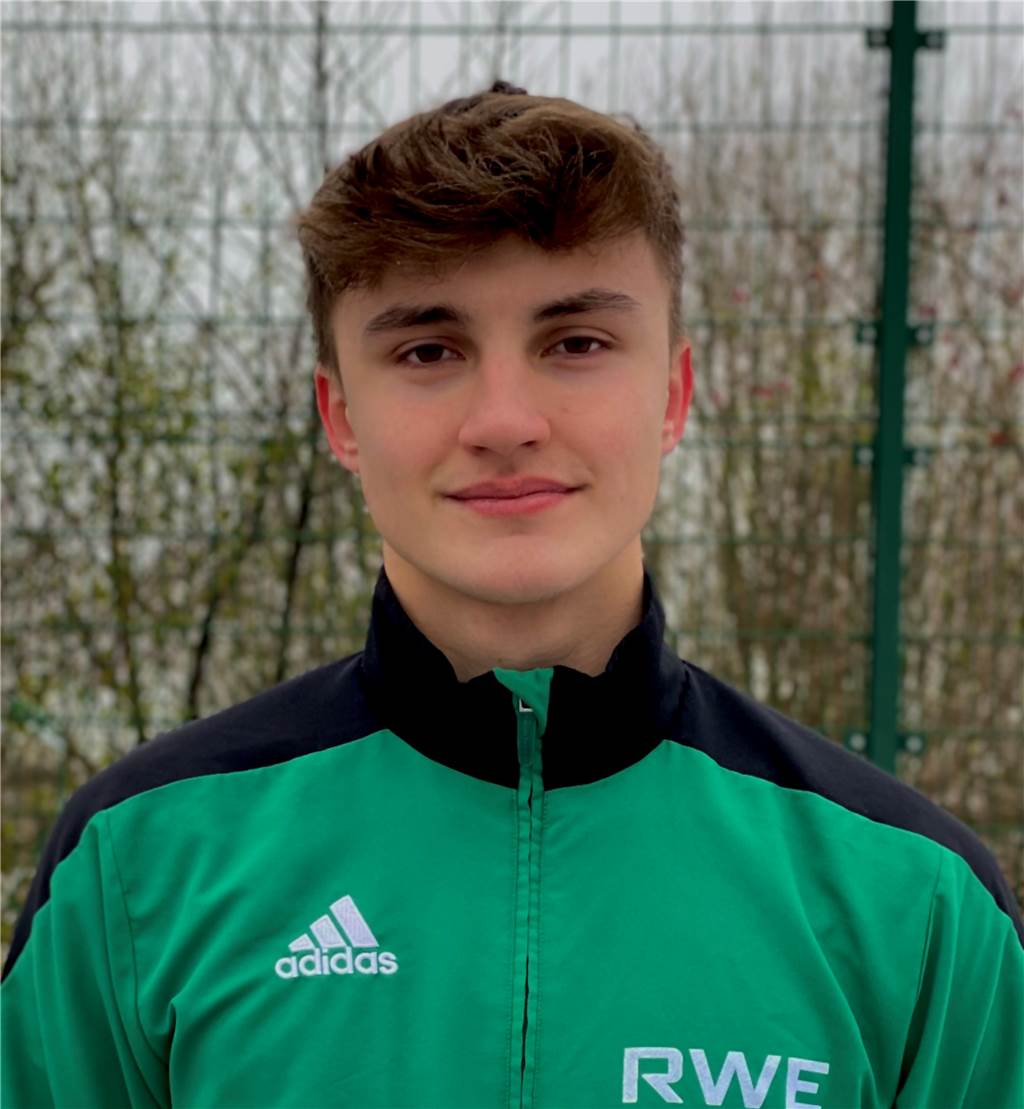 SuS Olfen verpflichtet einen Spieler, bei dem es ein Restrisiko gibt Joshua Denk läuft künftig für den SuS Olfen auf.