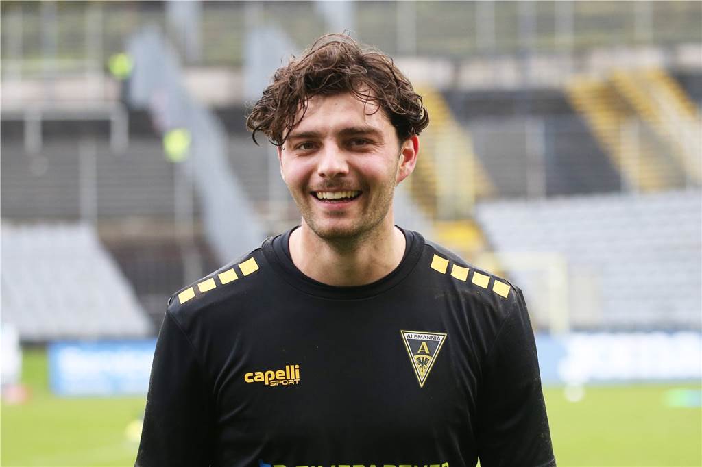 Erster Transferkracher: TuS Bövinghausen verpflichtet Stammspieler aus der Regionalliga West Joshua Mroß schließt sich nach unseren Informationen dem TuS Bövinghausen im Sommer an.