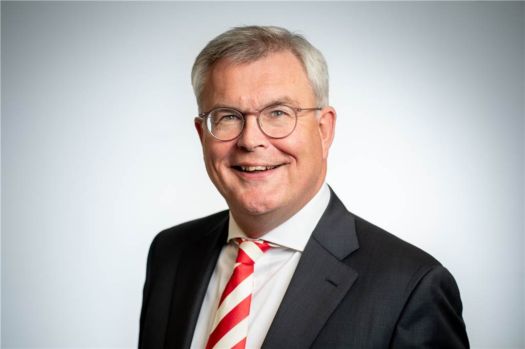 Einzelhändler und Gastronomen suchen als erstes Hilfe bei den Banken Jürgen Büngeler ist Vorstandsmitglied der Sparkasse Westmünsterland.