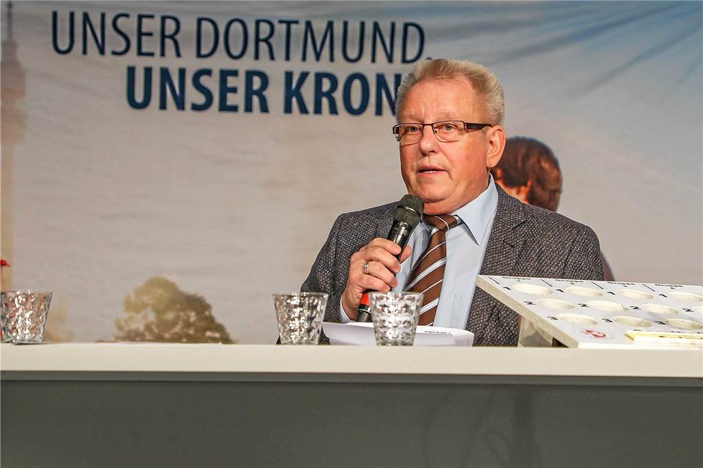 Warum Frauen auf Fußballplätzen weniger Eintritt zahlen Jürgen Grondziewski hält nicht viel von unterschiedlichen Preisen.