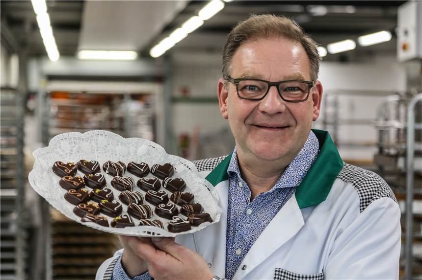 Gute Nachrichten: 450 Bäckerei-Mitarbeiter bekommen Corona-Prämie Jürgen Hinkelmann versüßt seinen Mitarbeitern die trüben Zeiten mit einer Corona-Prämie.
