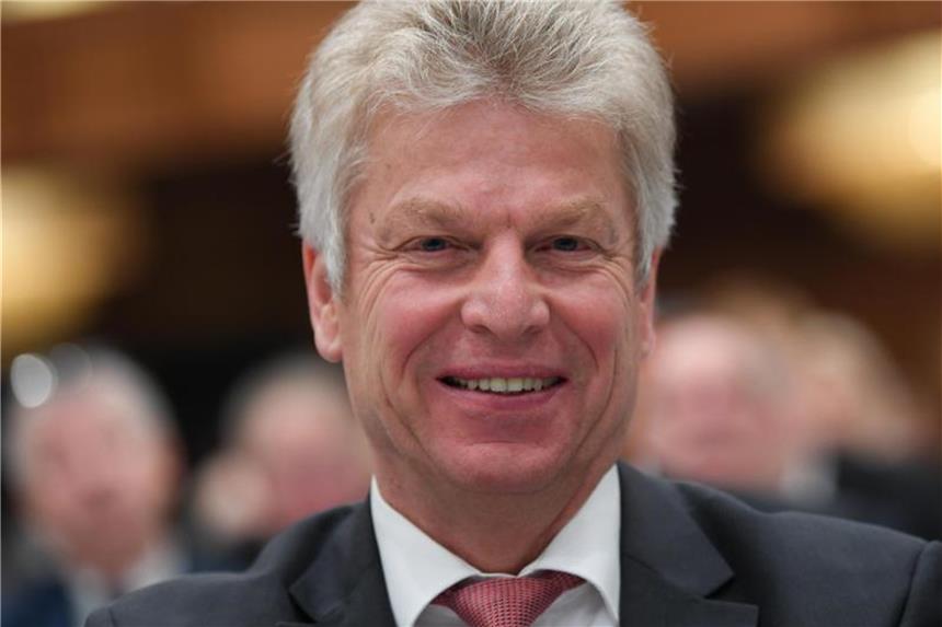 Start in eine neue Ära: Kessing neuer DLV-Chef Jürgen Kessing ist neuer DLV-Präsident. Foto: Arne Dedert