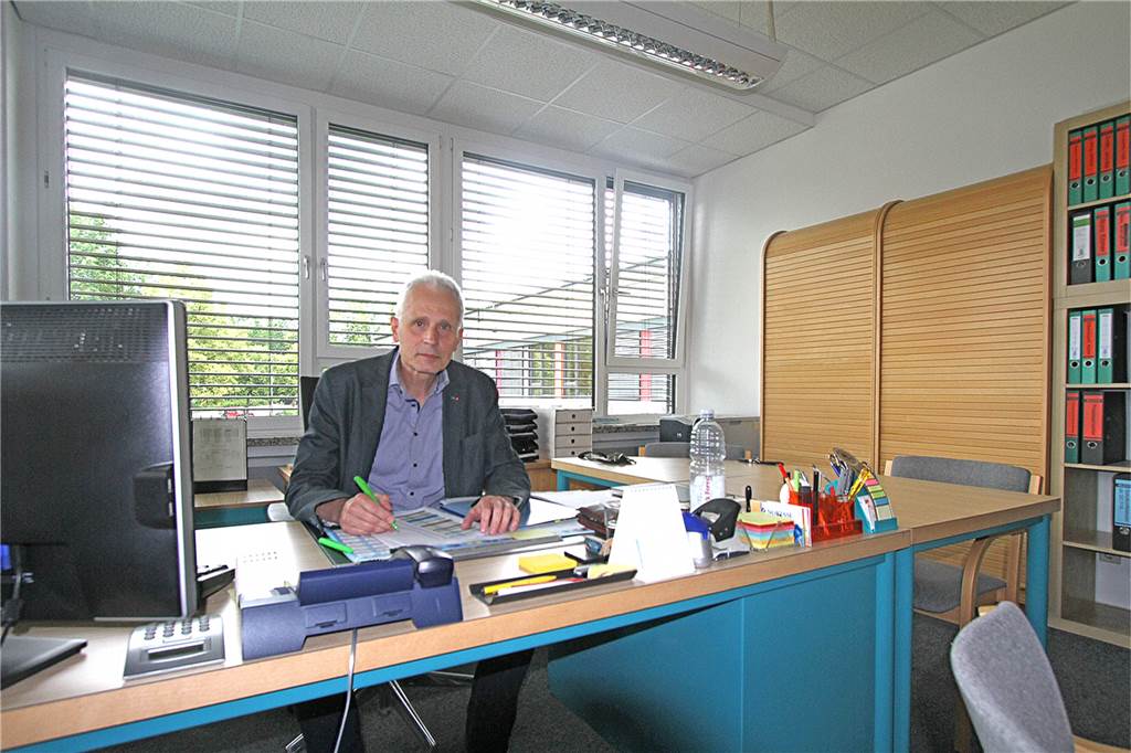 Jürgen Priggemeier verlässt nach 28 Jahren die Gesamtschule am Gänsewinkel Jürgen Priggemeier in seinem Büro in der gesamtschule Gänsewinkel.