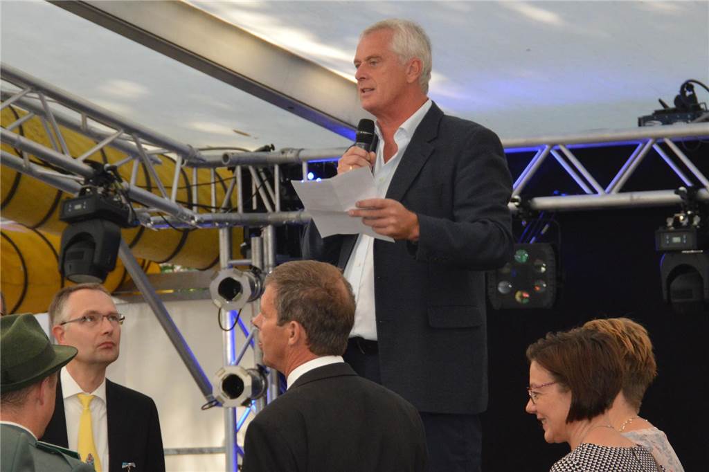 SVH-Sommerfest mit Bobby-Car-Rennen, Party und Oldtimertreffen Jürgen Steffen, Vorsitzender des Herberner Sportvereins, hier auf einem Archivfoto, lädt alle ein zum dreitägigen Sommerfest des SVH.