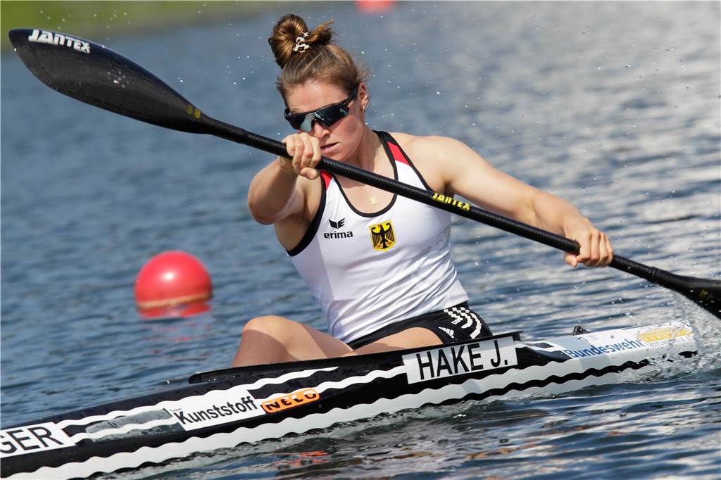 Olfenerin Jule Hake ist Deutsche Meisterin im Einer-Kajak Jule Hake rudert.
