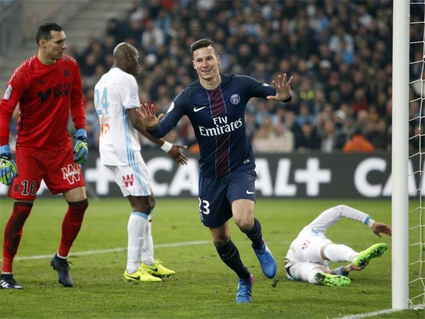 Draxlers plötzliches WM-Problem heißt Neymar Julian Draxler spielt für Frankreichs Topclub Paris Saint-Germain. Foto: Claude Paris