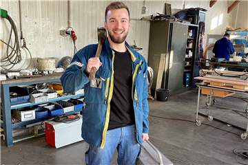 Julius Harder aus Lünen gewann als mit seinem Ausbildungsabschluss als Metallbauer den Leiustungswettbewerb des Deutschen Handwerks 2020.