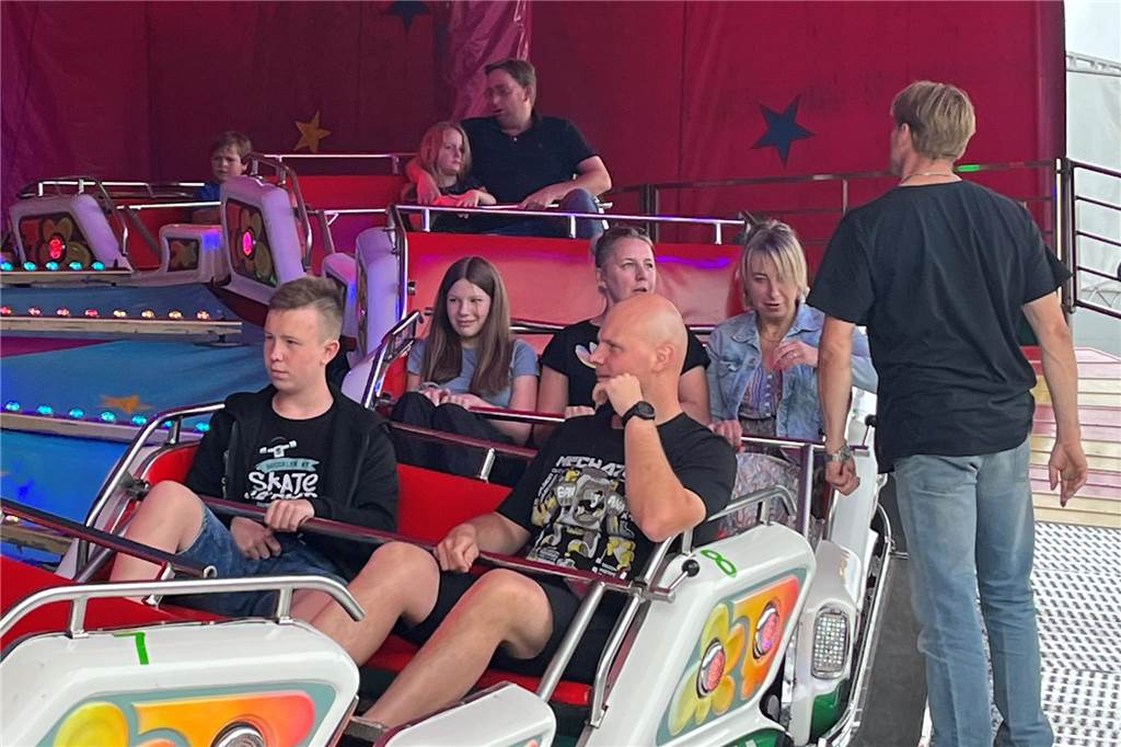 Ein Blick über die Nienborger Kirmes.