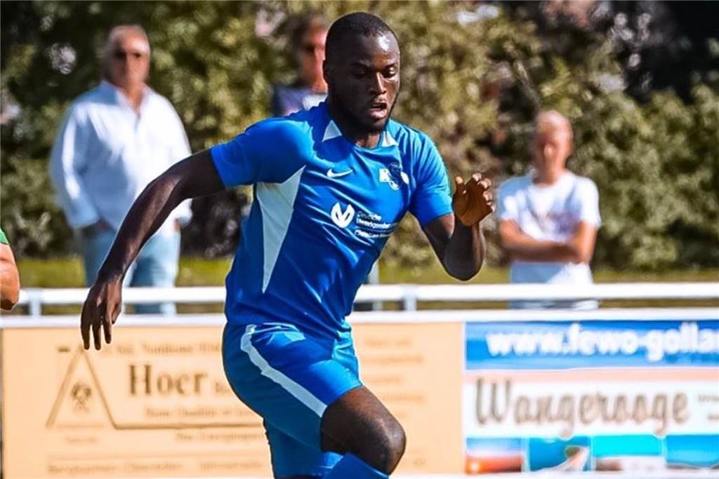 Mehr Tore als Spiele: KSV verlängert Vertrag mit dem nächsten Stammspieler Junior Mushaba bleibt zwei weitere Jahre beim Königsborner SV.