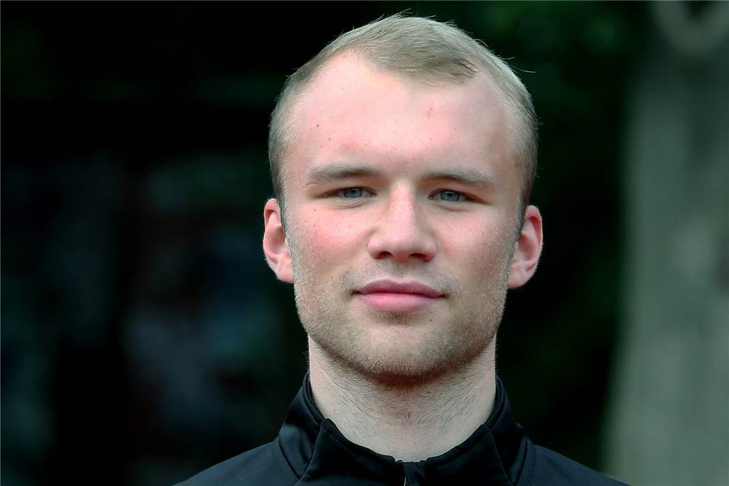 Auf der Erfolgswelle: Gibt es bald Bundesliga-Flair beim Hombrucher SV? Justin Martin trainiert gemeinsam mit Robin Timm die A-Junioren des Hombrucher SV.