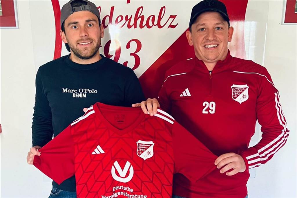Sölderholz-Königstransfer fehlt seit Wochen : Wo ist Justin Nordberg? Justin Nordberg und Sebastian Seegrefe bei Nordbergs Transfer-Vorstellung.