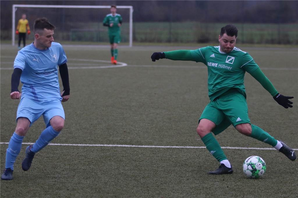 GS Cappenberg zerlegt den BSV Heeren II: Vorfreude auf Derby gegen Westfalia Wethmar steigt Justin Schulze Weiling (r.) setzte mit seinem Tor den Schlusspunkt für GS Cappenberg.