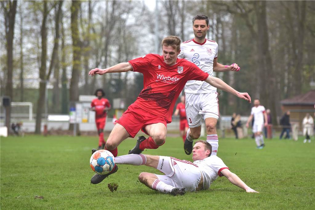 Justus Schücker mit Doppelpack bei Startelf-Debüt Justus Schücker im Trikot der zweiten Ahauser Mannschaft