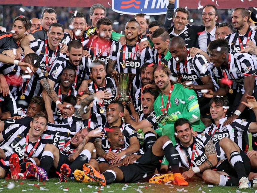 Juventus' Triple-Traum - Schlappe für Klose und Lazio Juve hat nach der Meisterschaft auch den italienischen Pokal gewonnen. Foto: Alessandro Di Meo