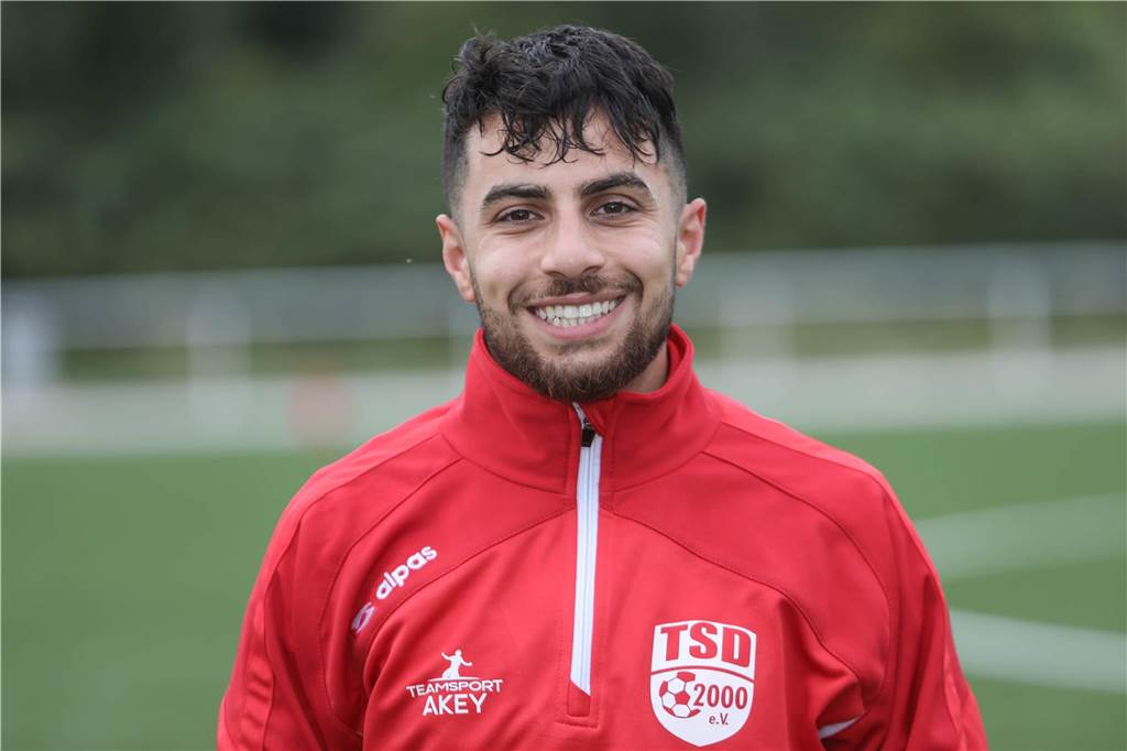 Spieler des BSV Schüren wechselt zu Dortmunder Bezirksligisten Kaan Akkus lächelt