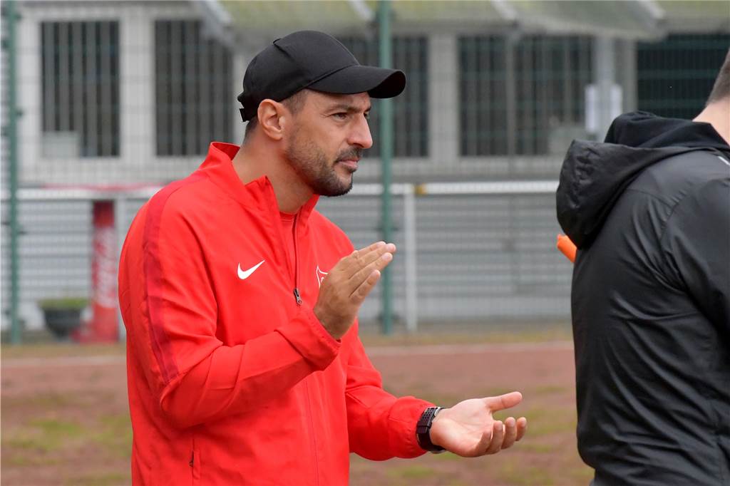 Nach Herzstillstand: Rücktritt der SG Gahmen hat Einfluss auf mehrere Dortmunder Fußballvereine Kadir Kaya: „Die Strapazen der letzten Tage sind bekannt und haben natürlich spuren hinterlassen.“