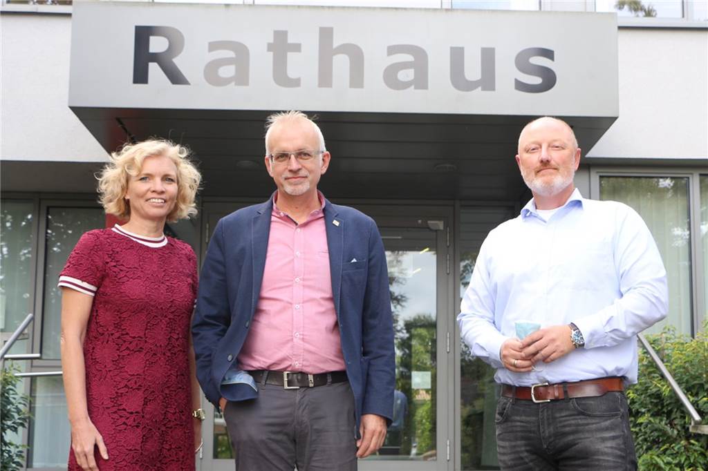 Einfluss von Bund auf Kommune: In Südlohn ist dieser vor allem zukunftsgerichtet Kämmerin Birgit Küpers, Bürgermeister Werner Stödtke und Markus Lask, Leiter der Facheinheit Zentrale Dienste (v.l.), sehen sich in der Verwaltung vielfach als Exekutive von Bund und Land.