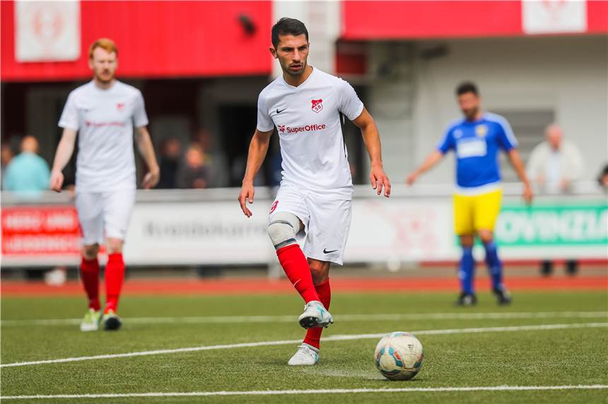 Brünninghausen schlägt Kirchhörde, Hombruch dreht 0:3, Ausrufezeichen von Türkspor Kagan Atalay und der Kirchhörder SC hatten gegen Brünninghausen wenig Chancen.
